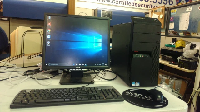 SUZU PC and Web logo