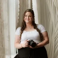 Maddie Westbrook Photography logo