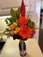 Amy's Blossfolly Florist logo