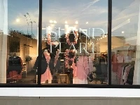ISLAND PEARL logo